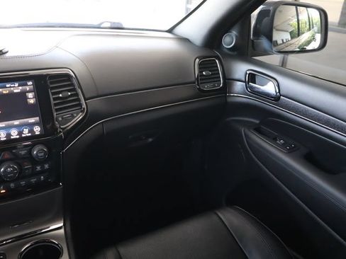 Used 2020 Jeep Grand Cherokee High Altitude AWD/4WD image 22