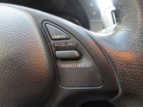Used 2011 INFINITI G37 x Sedan w/ Premium Pkg AWD/4WD image 16