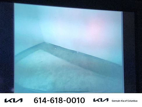 Used 2018 Chrysler Pacifica Touring-L image 32