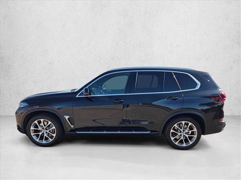 Used 2024 BMW X5 sDrive40i w/ Premium Package RWD image 10