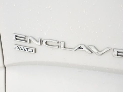 Used 2021 Buick Enclave Avenir w/ Avenir Technology Package image 18