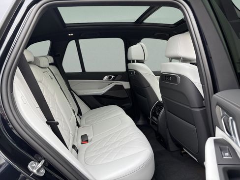 New 2026 BMW X5 xDrive50e w/ M Sport Package image 29