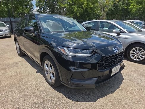 Used 2025 Honda HR-V LX image 6