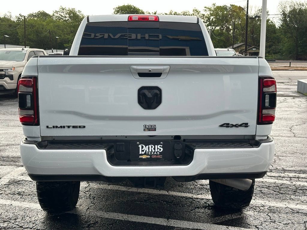 Used 2022 RAM 2500 Limited w/ Night Edition AWD/4WD image 5