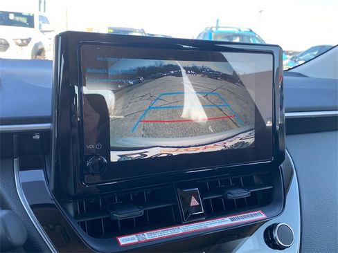 Used 2026 Toyota Corolla LE image 28