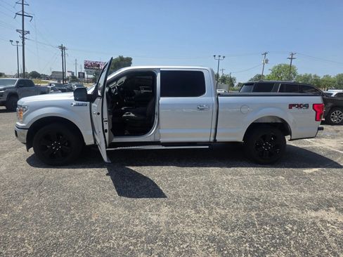 Used 2019 Ford F150 XLT w/ Equipment Group 302A Luxury AWD/4WD image 9