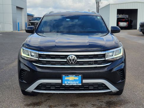 Used 2023 Volkswagen Atlas Cross Sport SE FWD image 8