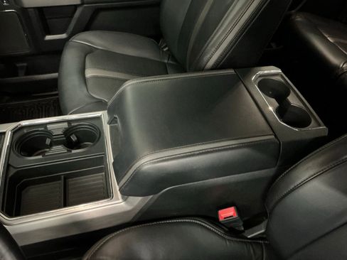 Used 2020 Ford F250 Platinum w/ FX4 Off-Road Package image 26