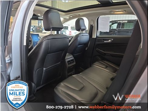 Used 2022 Ford Edge Titanium w/ Equipment Group 301A AWD/4WD image 13