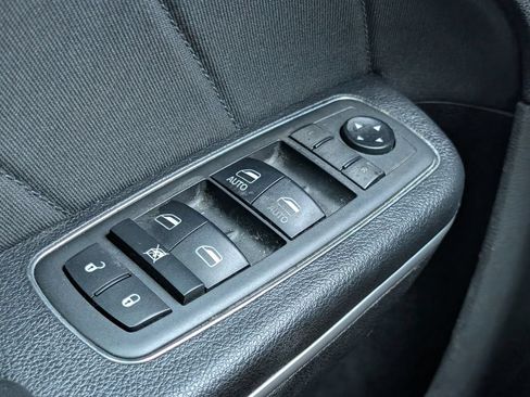 Used 2019 Dodge Charger GT RWD image 12