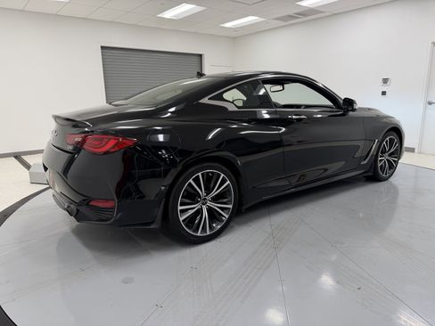 Used 2022 INFINITI Q60 3.0t Luxe w/ Essential Package image 7