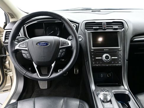 Used 2017 Ford Fusion Titanium image 15