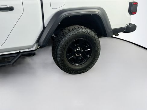 Used 2023 Jeep Gladiator Mojave w/ LED Lighting Group AWD/4WD image 30