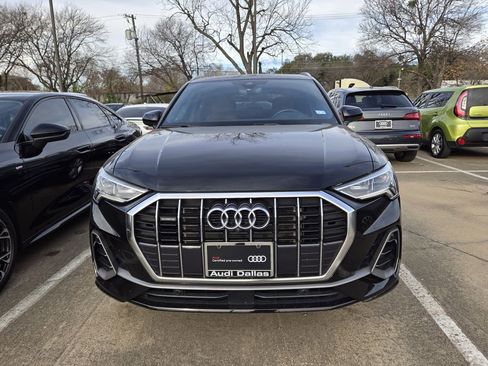 Certified 2022 Audi Q3 2.0T Premium Plus image 3
