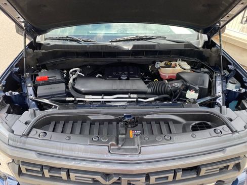 Used 2022 Chevrolet Silverado 1500 Custom AWD/4WD image 22