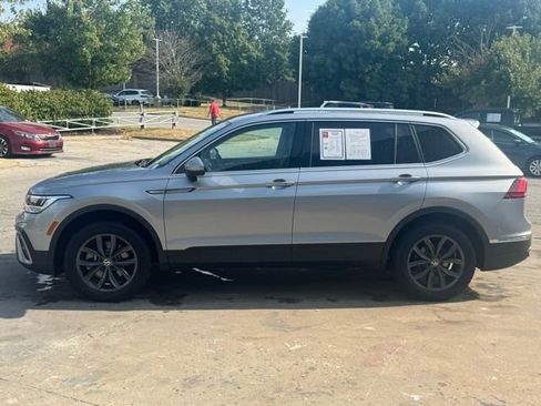 Used 2024 Volkswagen Tiguan Wolfsburg Edition image 4