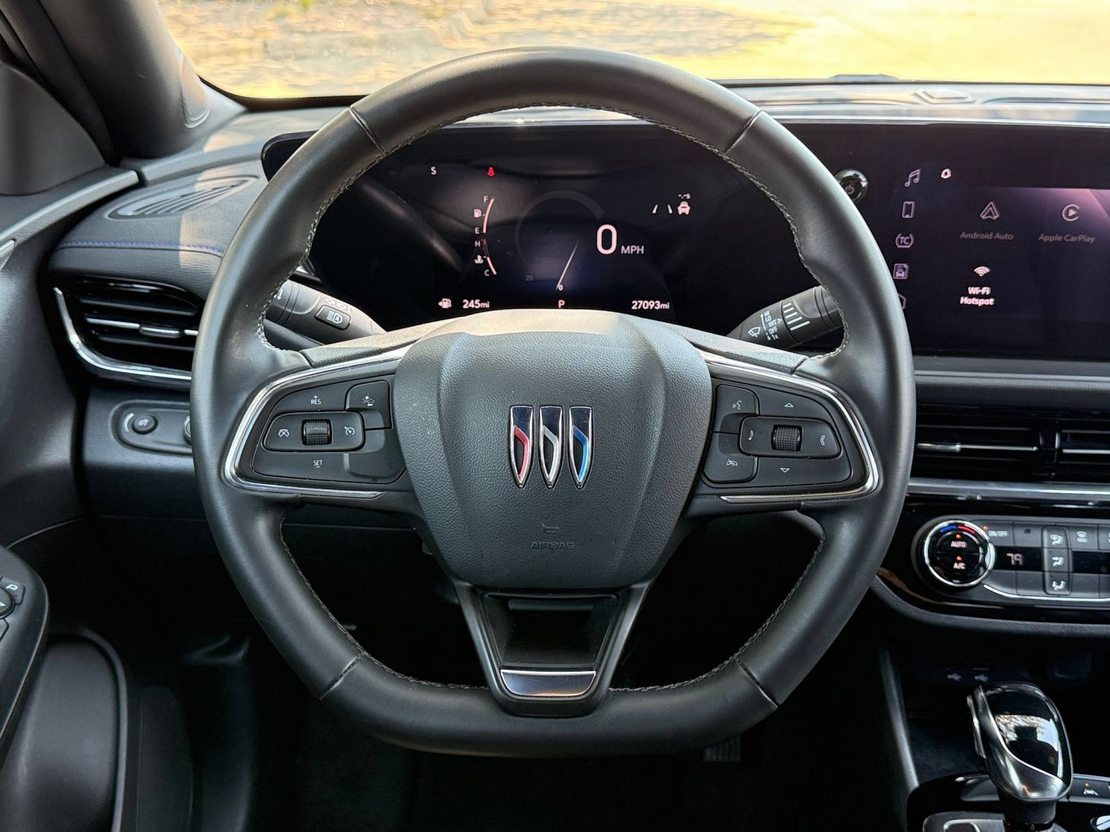 Used 2025 Buick Envista Sport Touring FWD image 27