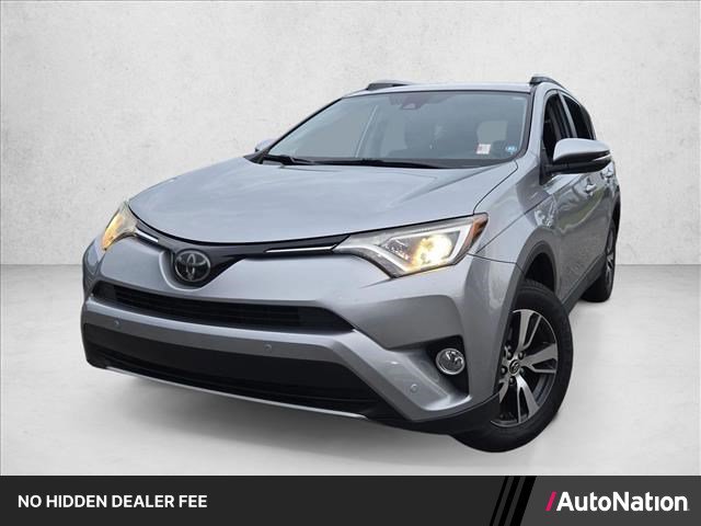 Used 2018 Toyota RAV4 XLE FWD image 1