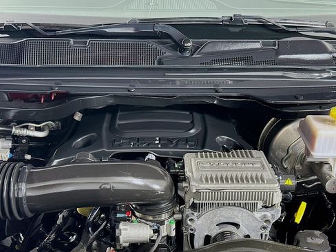 Used 2022 RAM 1500 Limited w/ Body Color Bumper Group image 22