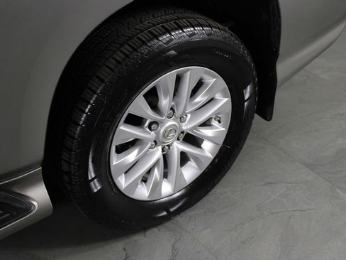 Used 2022 Lexus GX 460 Premium AWD/4WD image 11