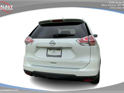 Used 2016 Nissan Rogue SV AWD/4WD image 6