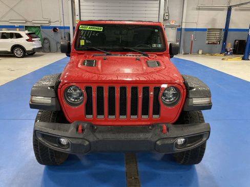 Used 2018 Jeep Wrangler Rubicon AWD/4WD image 2