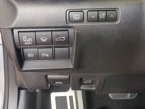 Used 2025 Lexus RC F Final Edition image 30