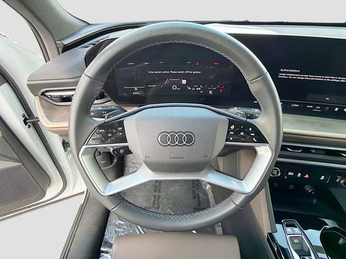 Certified 2025 Audi Q5 Prestige AWD/4WD image 37