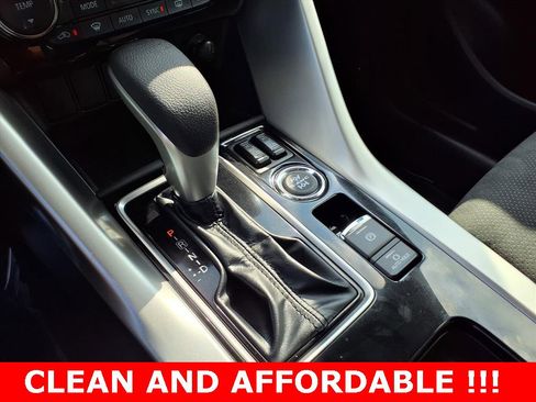 Used 2025 Mitsubishi Eclipse Cross AWD image 15