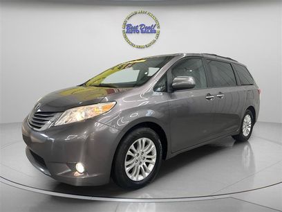 Used 2017 Toyota Sienna XLE w/ XLE Navigation Package