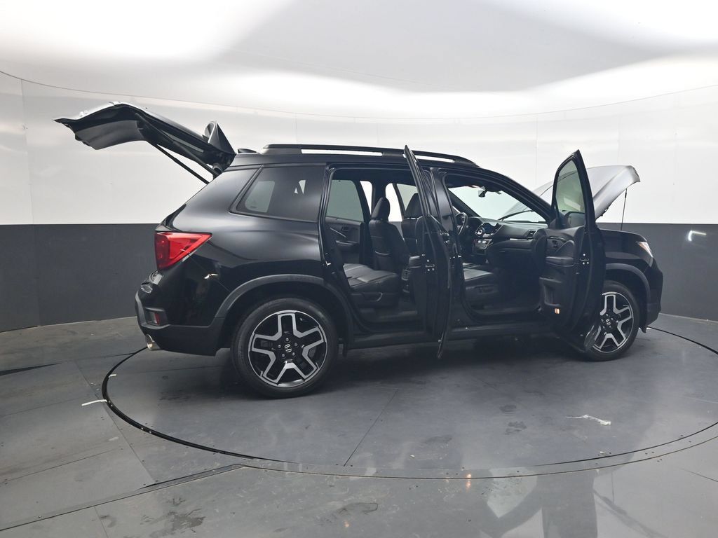 Used 2023 Honda Passport Elite image 35