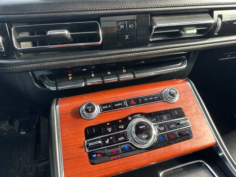 Used 2020 Lincoln Aviator Reserve w/ Equipment Group 202A image 23