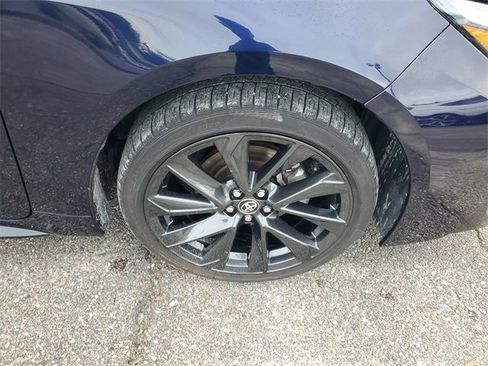 Used 2024 Toyota Corolla SE image 6