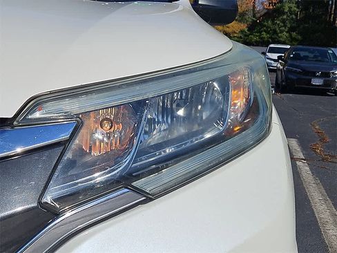 Used 2016 Honda CR-V SE image 9