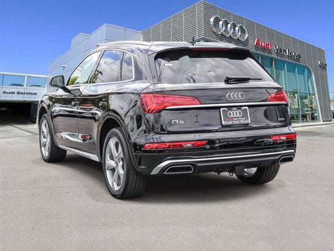 Used 2023 Audi Q5 2.0T Prestige w/ Prestige Package AWD/4WD image 2