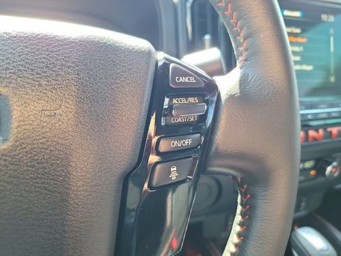 Used 2025 Nissan Frontier Pro-X w/ Pro Convenience Package RWD image 22