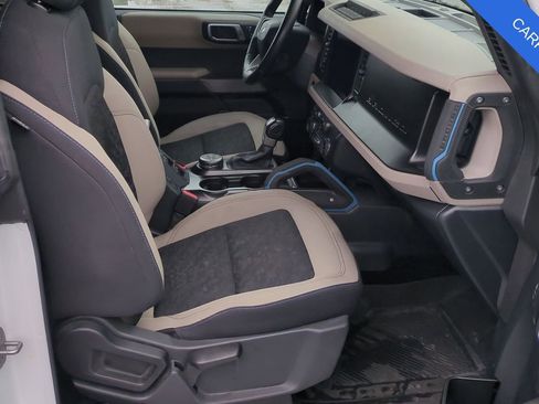 Used 2022 Ford Bronco Wildtrak image 22