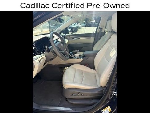 Certified 2024 Cadillac XT5 Premium Luxury FWD image 2