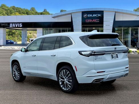 New 2026 Buick Enclave Avenir w/ Super Cruise Package AWD/4WD image 3
