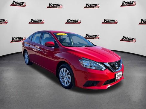 Used 2019 Nissan Sentra SV image 3
