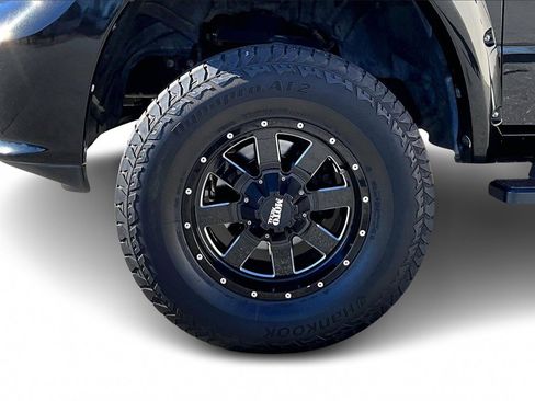 Certified 2015 RAM 1500 Sport w/ Convenience Group image 31