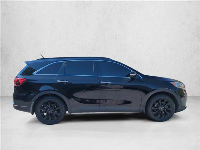 Used 2019 Kia Sorento S FWD image 4