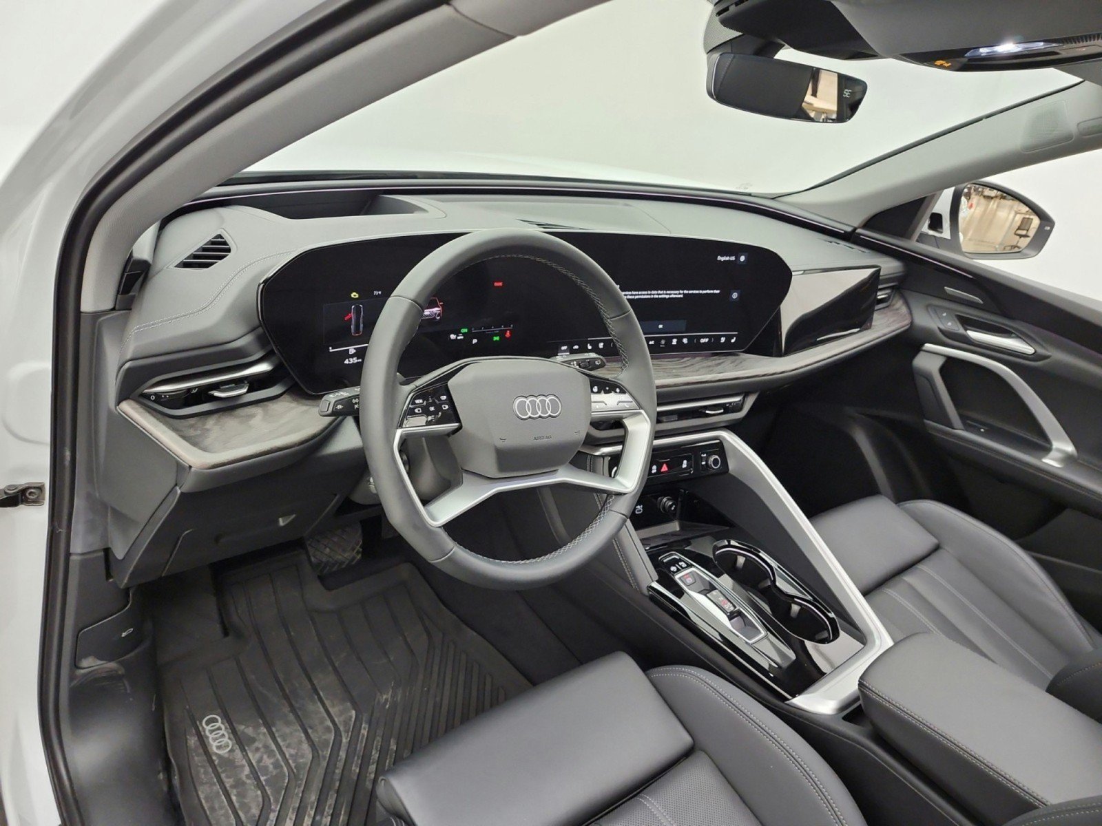 Used 2025 Audi Q5 Premium Plus AWD/4WD image 9