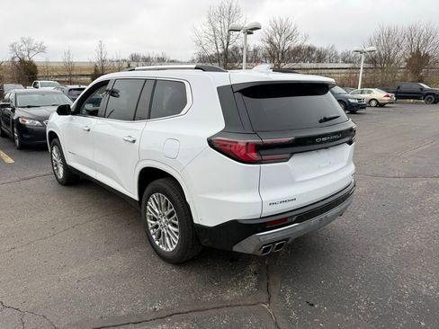 Used 2024 GMC Acadia Denali w/ Super Cruise Package image 2