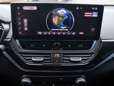 Used 2024 Nissan Altima 2.5 SR w/ SR Premium Package image 15