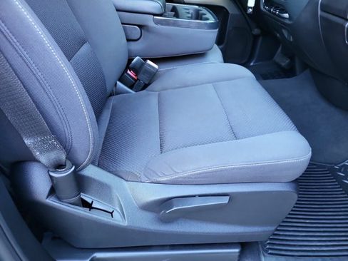 Used 2019 Chevrolet Silverado 1500 LT RWD image 21