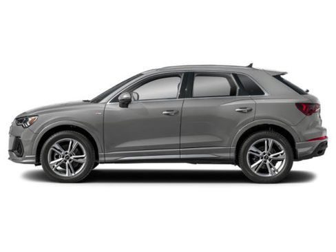 Used 2023 Audi Q3 2.0T Premium w/ Convenience Package AWD/4WD image 3