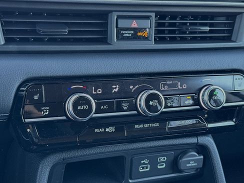 New 2025 Honda Pilot EX-L image 19