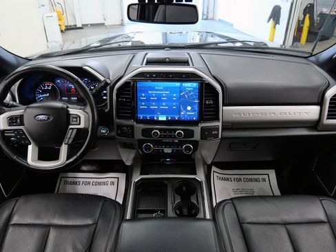 Used 2022 Ford F250 Lariat w/ Black Appearance Package AWD/4WD image 24