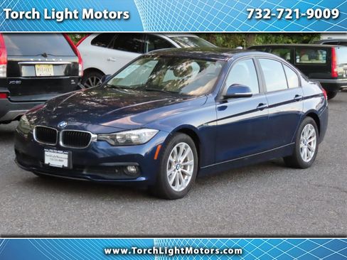 Used 2017 BMW 320i xDrive Sedan image 1